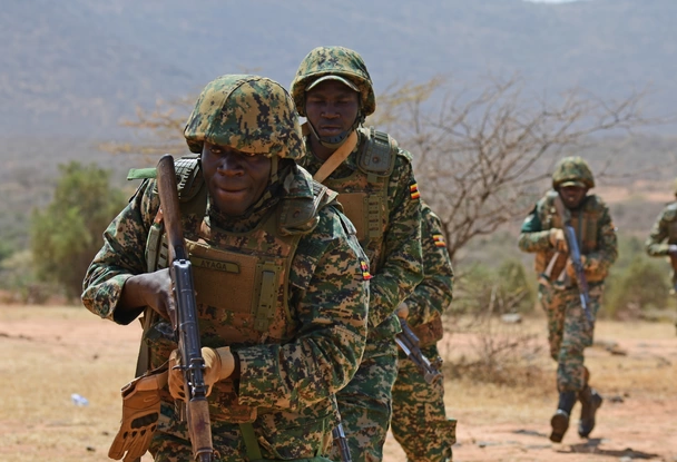 Ituri : Des bastions des rebelles ADF visés par des frappes de l'UPDF à Irumu