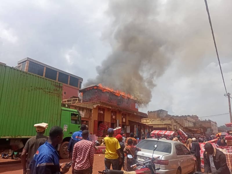 Incendie des dépôts des matelas à Butembo : La société civile du Congo exige une enquête approfondie