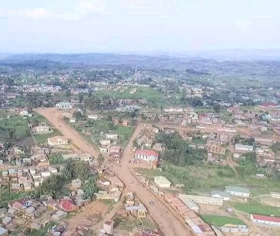 Mahagi : L’avenir des élèves de 8ᵉ année au cœur d’une séance d’orientation à Ndrele