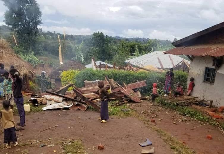 Ituri-Mahagi : Une pluie dévastatrice laisse des centaines de ménages sans abri à Pakenge-see