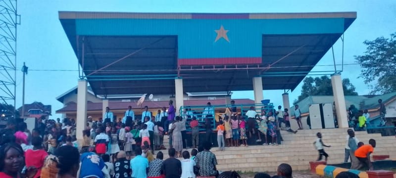 Komanda : la chorale La Victoire prêche la paix et le développement