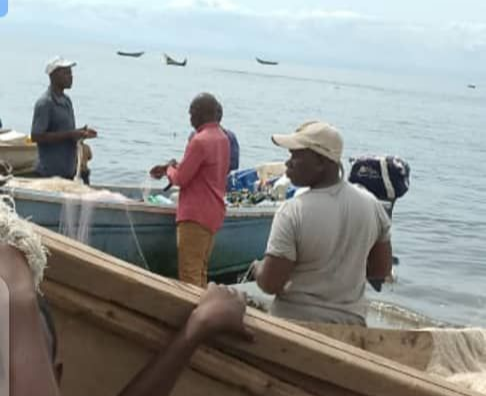 Lac Edouard/RDC : Paralysie des activités de pêche à Kyavinyonge, voici la cause