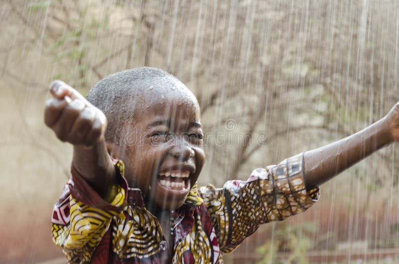 Nord-Kivu : Un enfant meurt emporté par des eaux de pluie à Beni, voici les circonstances