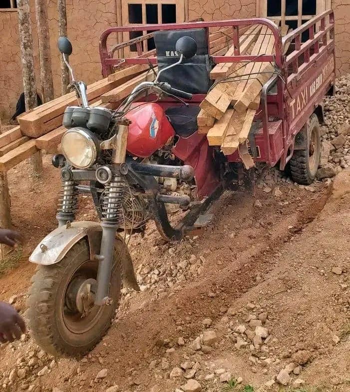 Beni : Un accident de triporteur fait un mort et un blessé grave à Bashu