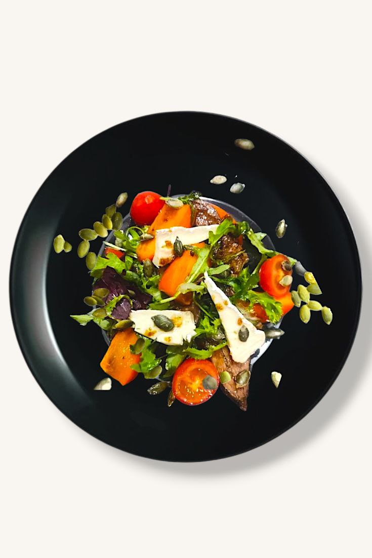 Салат"Східний " з телятиною.           230г