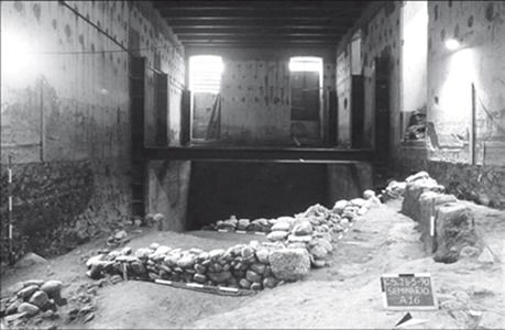 La Biblioteca Nazionale e la Casa del Disastro - Un quartiere antico sepolto da una catastrophe