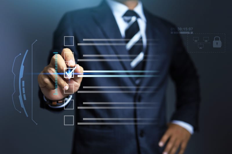 OPFERVERTEIDIGUNG / PRIVATBETEILIGUNG