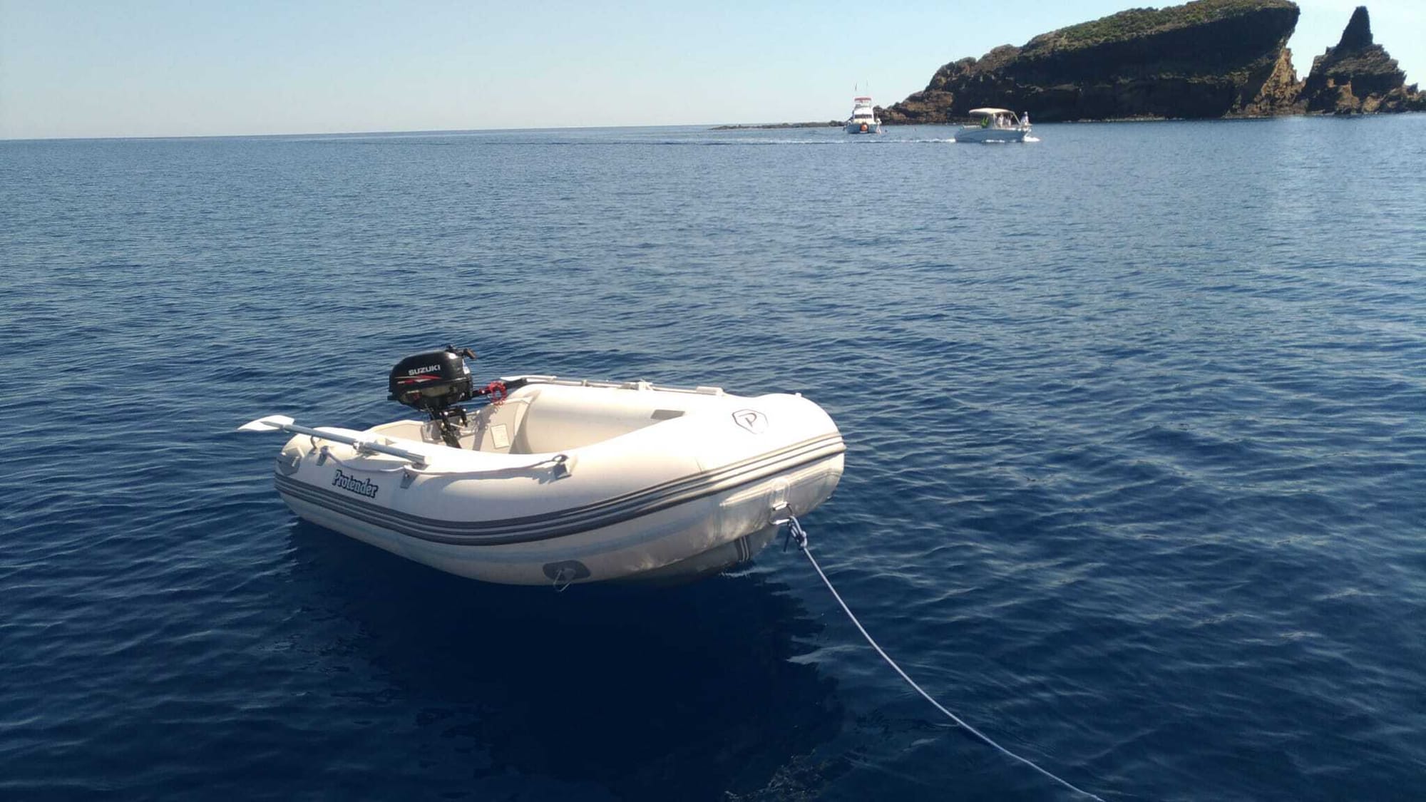 Auxiliar velero Comanche