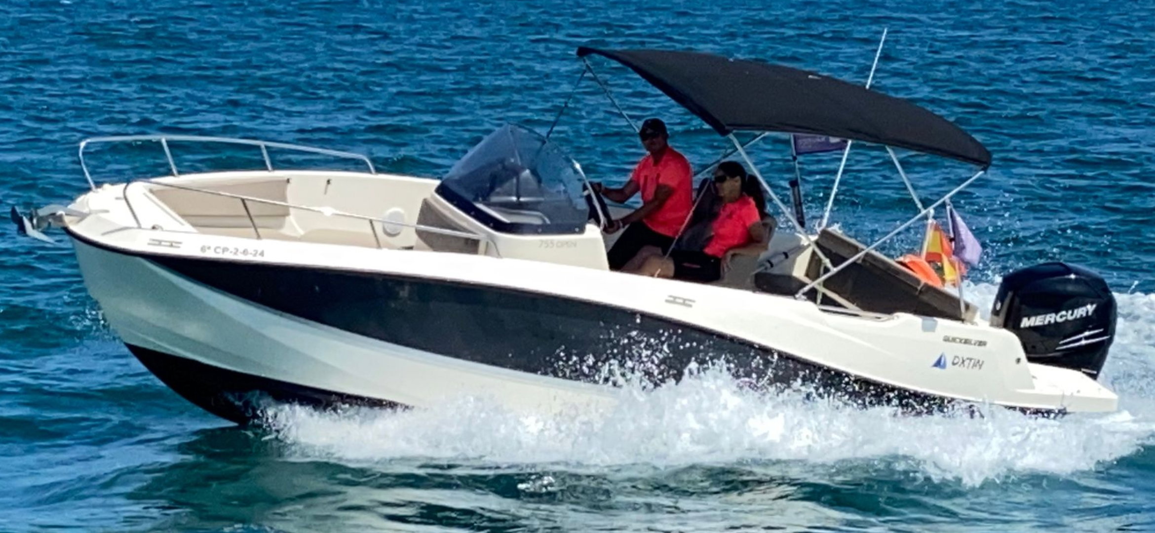 Speedboat with 250 hp engine