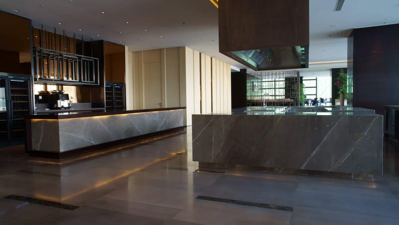 PROYECTOS DE COCINAS CON GRIS PULPIS 