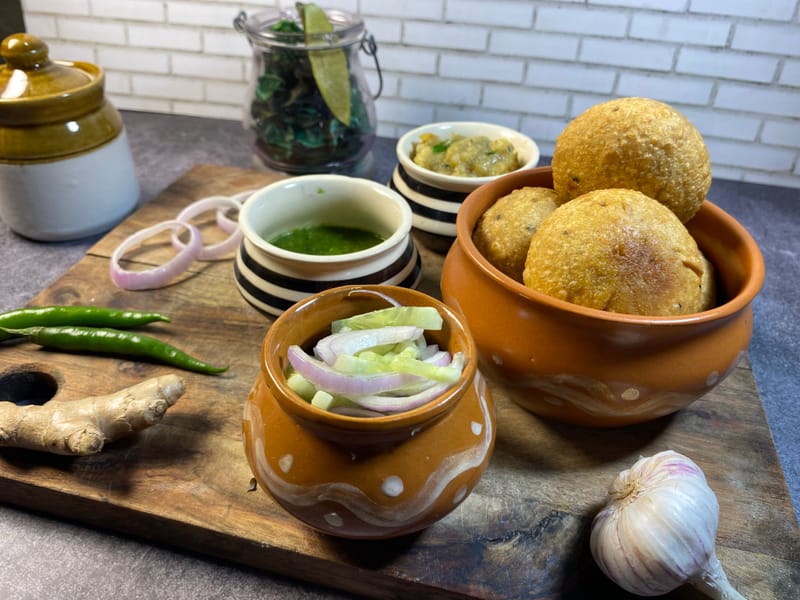 Fried Mustard Oil Litti Chokha