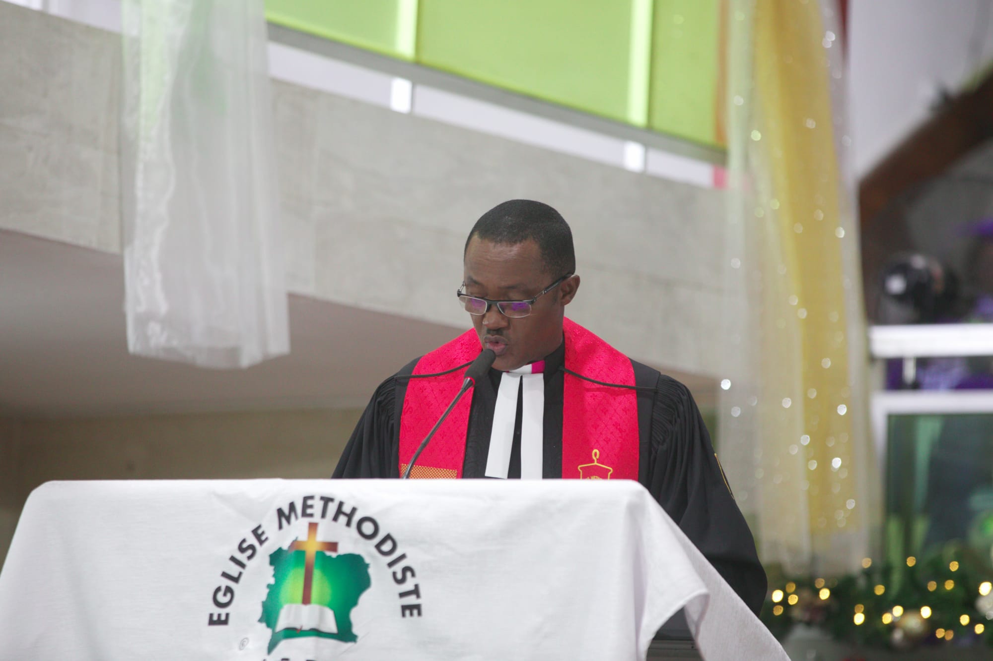 Bishop Séraphin Moudé : "Dieu n'a pas abandonné l'humanité"