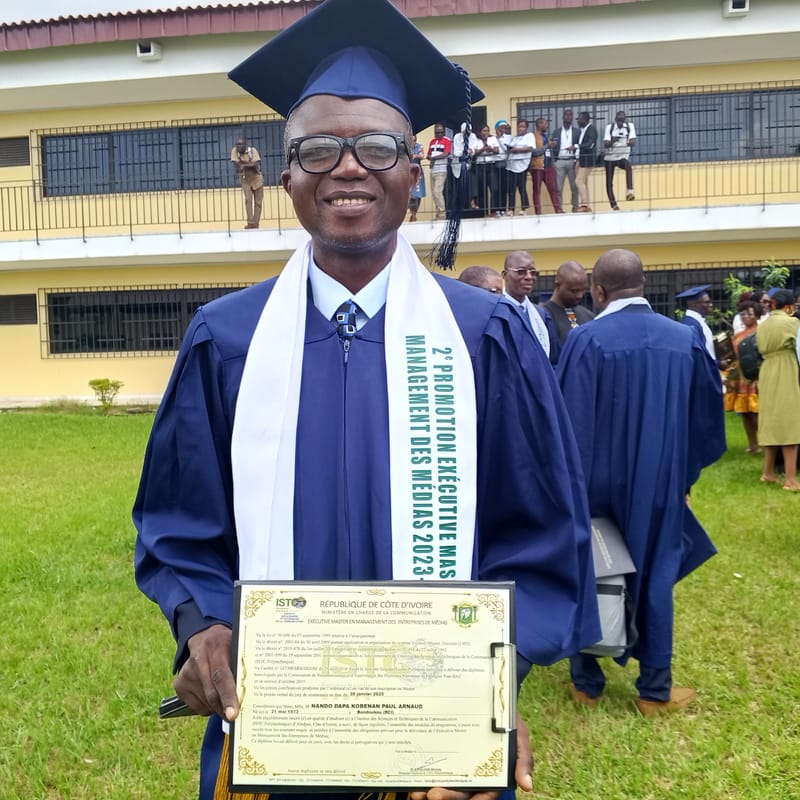 Côte d’Ivoire : La promotion de Master en Exécutive Management des Médias plaident pour le doctorat