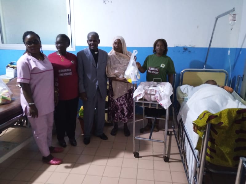 Dons : Les femmes méthodistes volent au secours des  services de pédiatrie et maternité