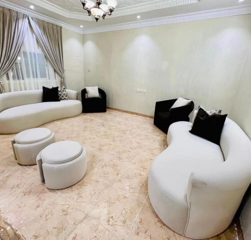 خدمة تفصيل الكنب الكلاسيكي