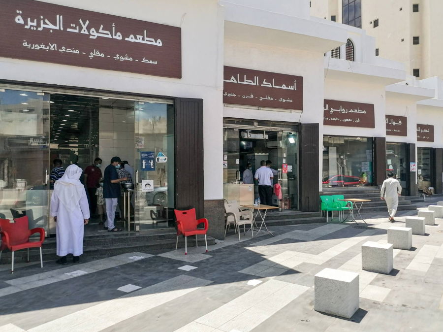 سوق الطباخة يجمع بين عبق التراث ونكهة المطبخ المديني