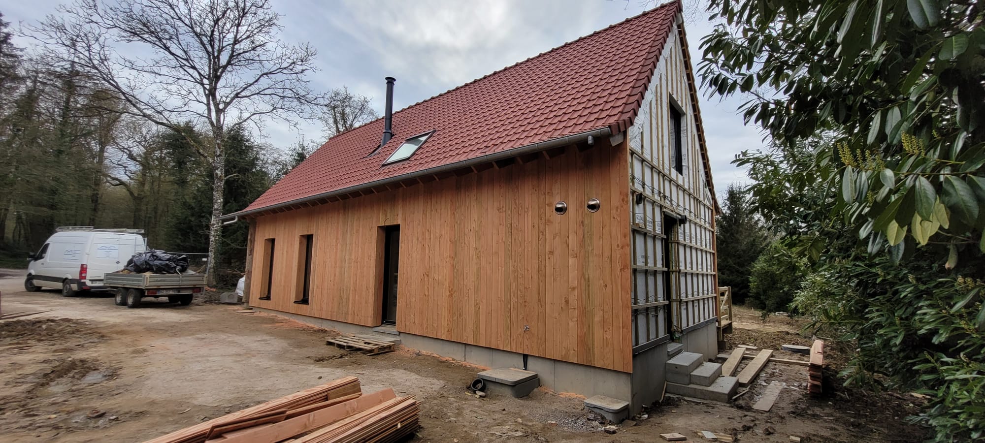 bardage verticale brut de sciage