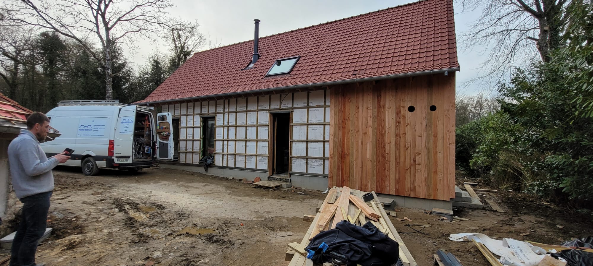 bardage verticale brut de sciage