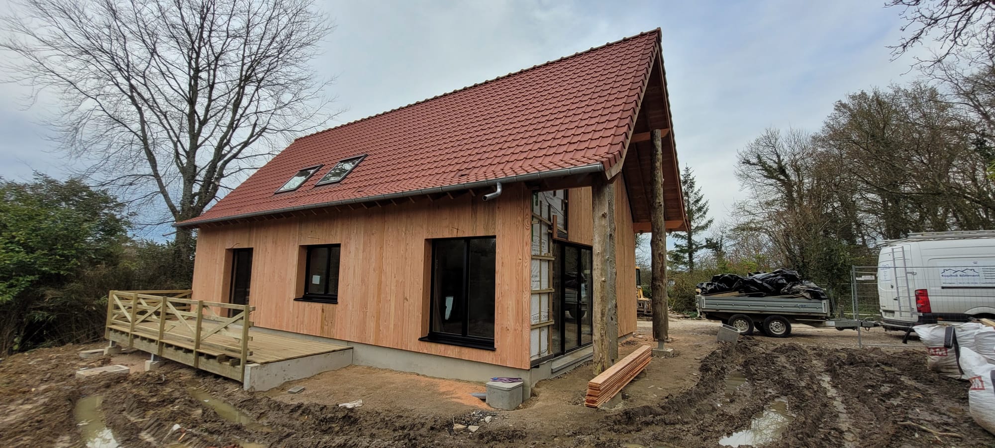 bardage verticale brut de sciage