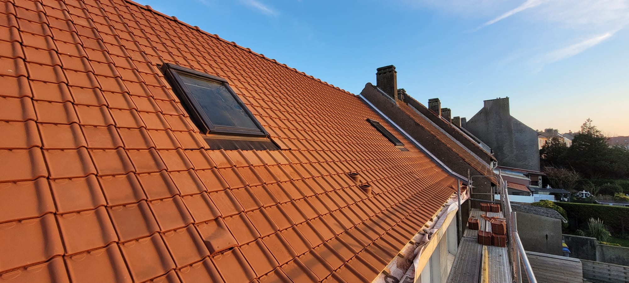 Couverture tuile koramic tempête 44 rouge orangé