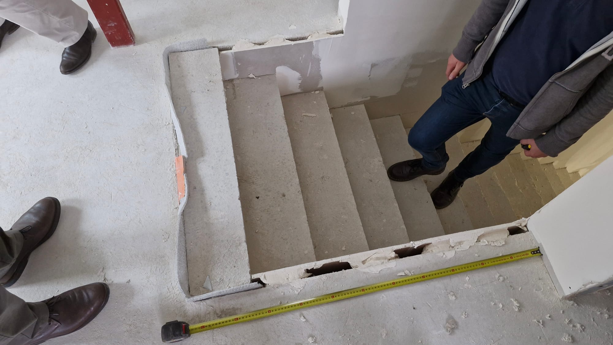 Pose de garde corps et de main courante en hêtre