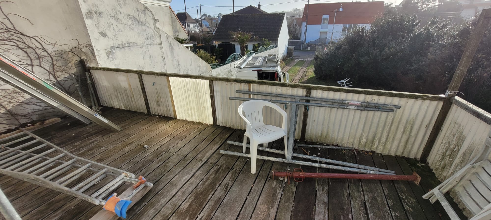 Bardage ajouré , escalier et garde corps