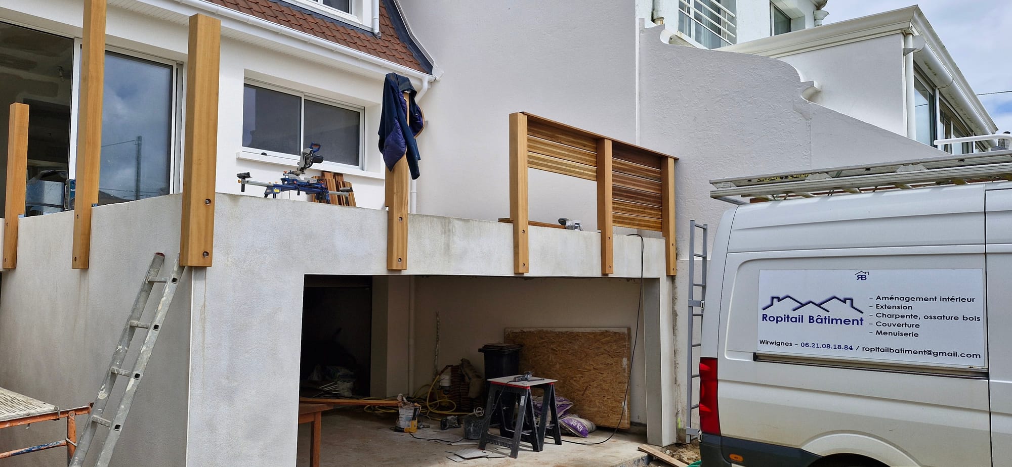 Bardage ajouré , escalier et garde corps