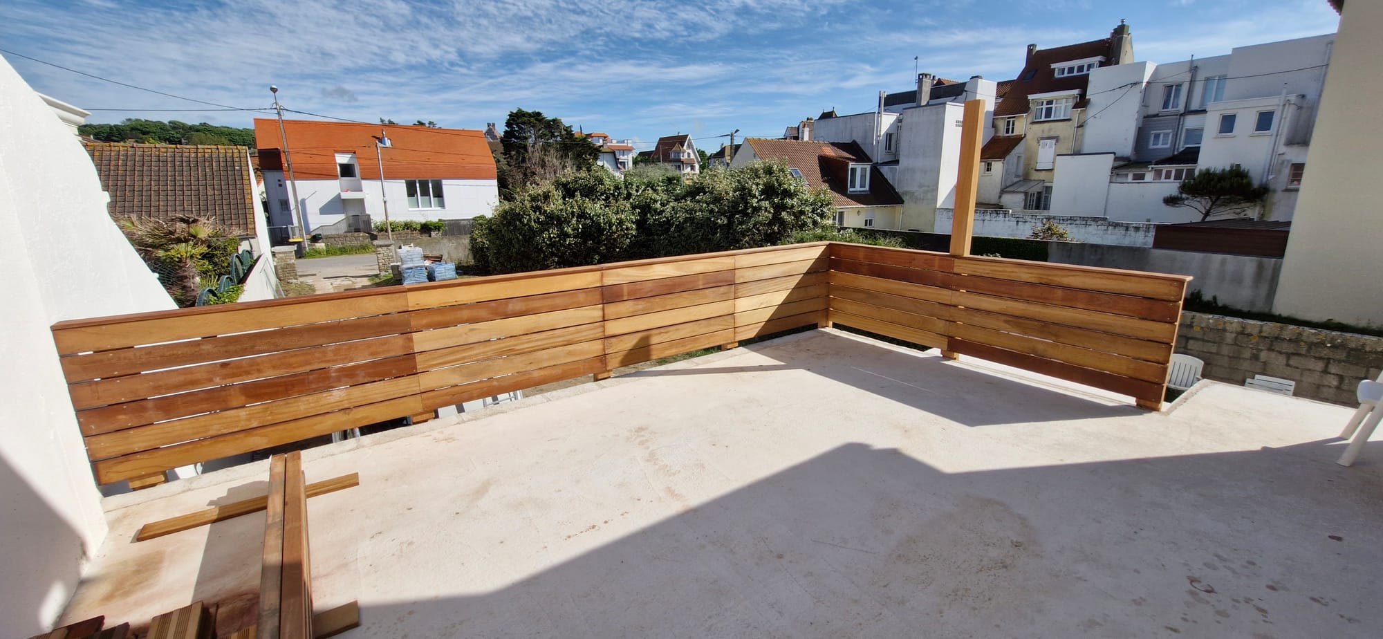 Bardage ajouré , escalier et garde corps