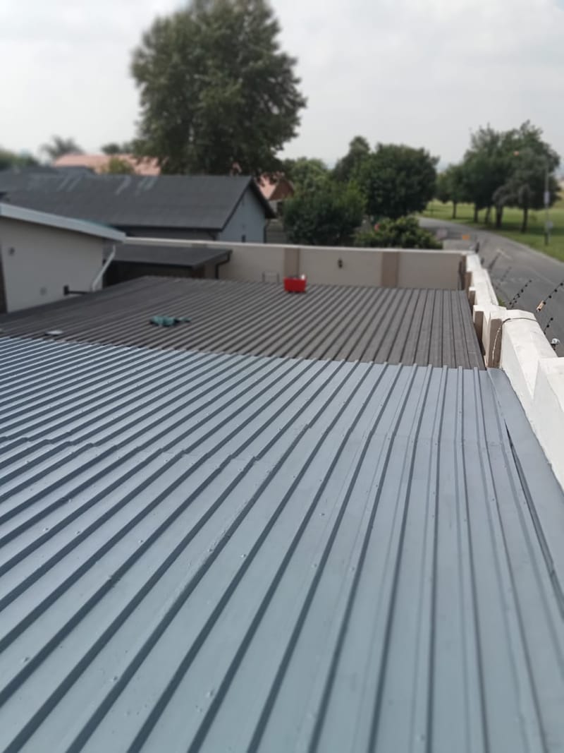Roof & Paving Paint