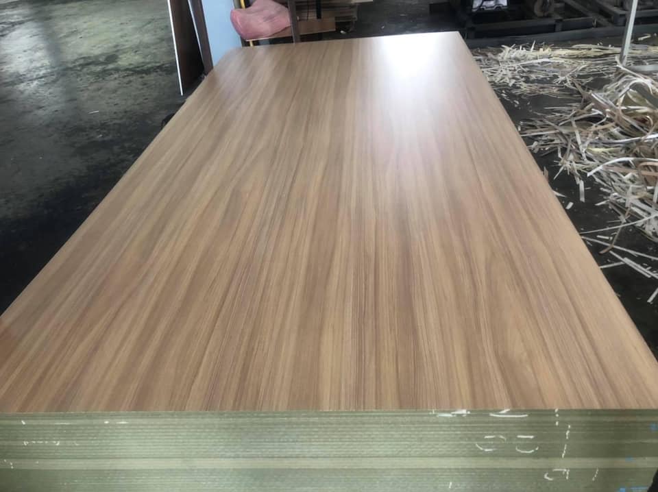 ปิดผิวเมลามีน