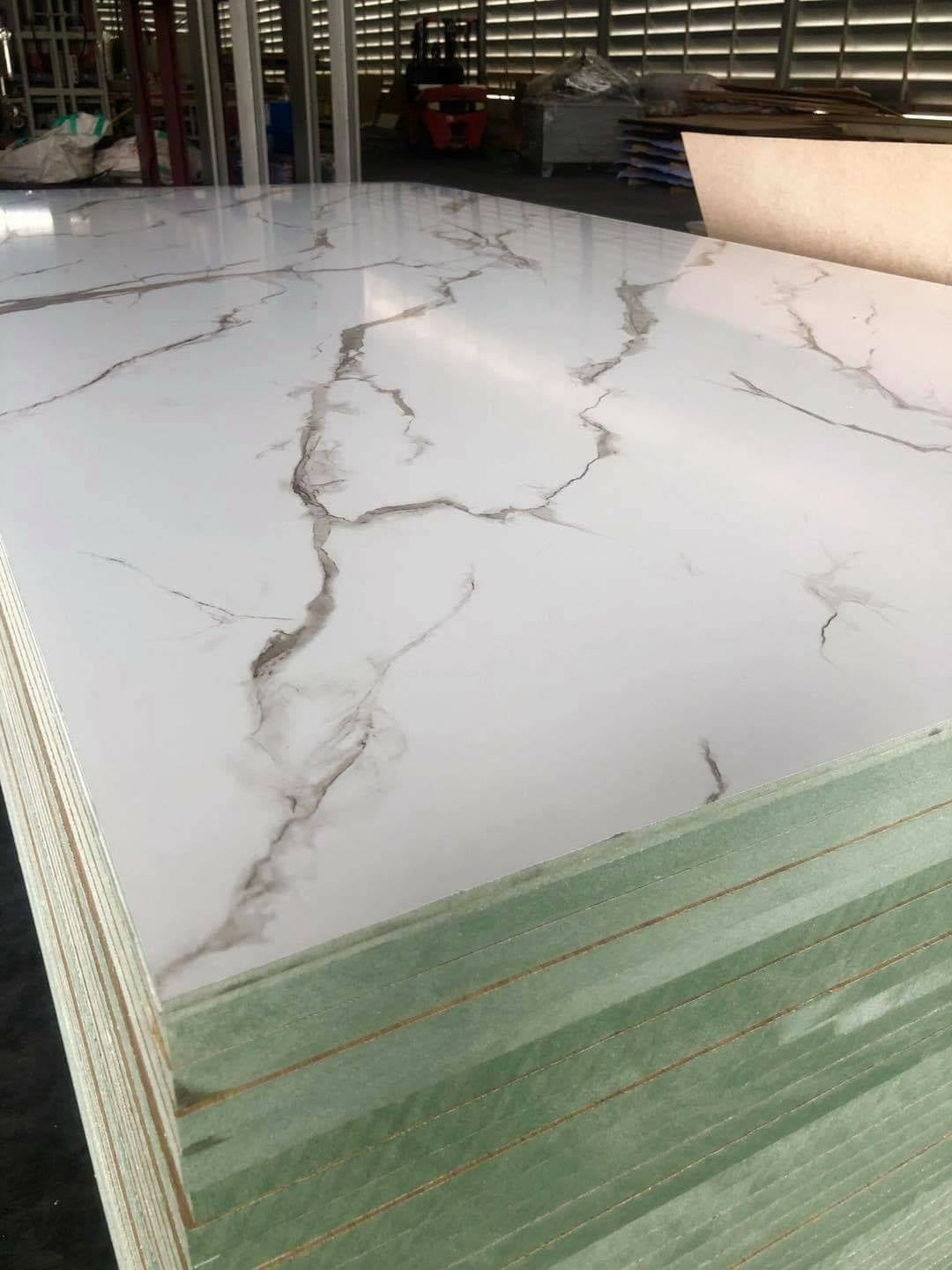 ปิดผิวเมลามีน