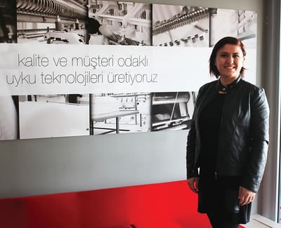 İpek Öztürk- İŞBİR YATAK Pazarlama Uzmanı