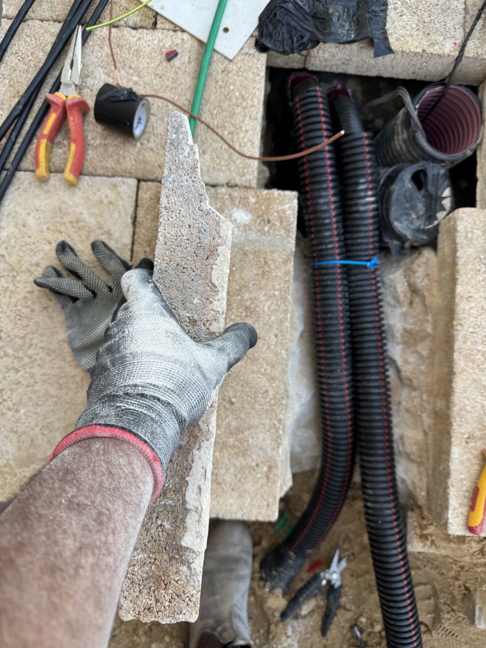 תשתיות חשמל 