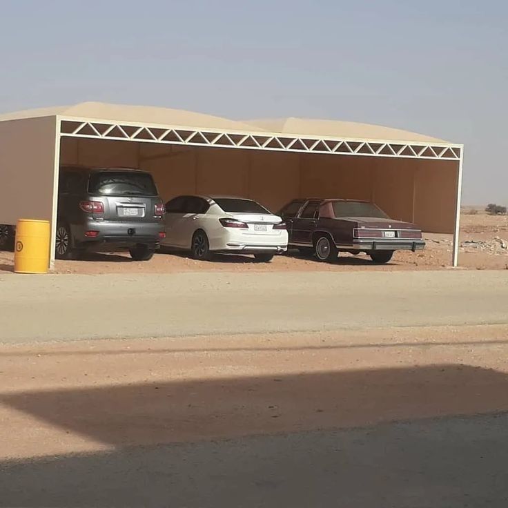 تم تركيب مظلة خارجية للسياراته كابولي بحي الصفا جديده