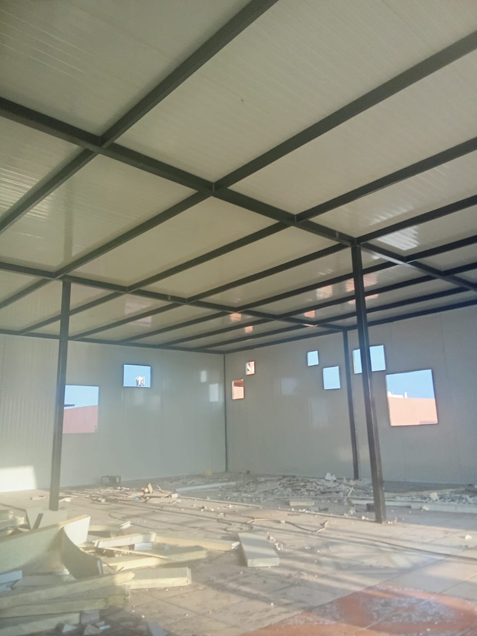 سقف ساندوتش بنل بحي السامر جده