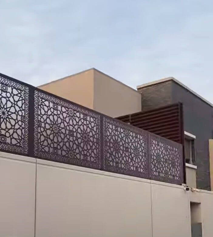 تم تركيب ساتر للحوش بالليزر بجده حي النسيم