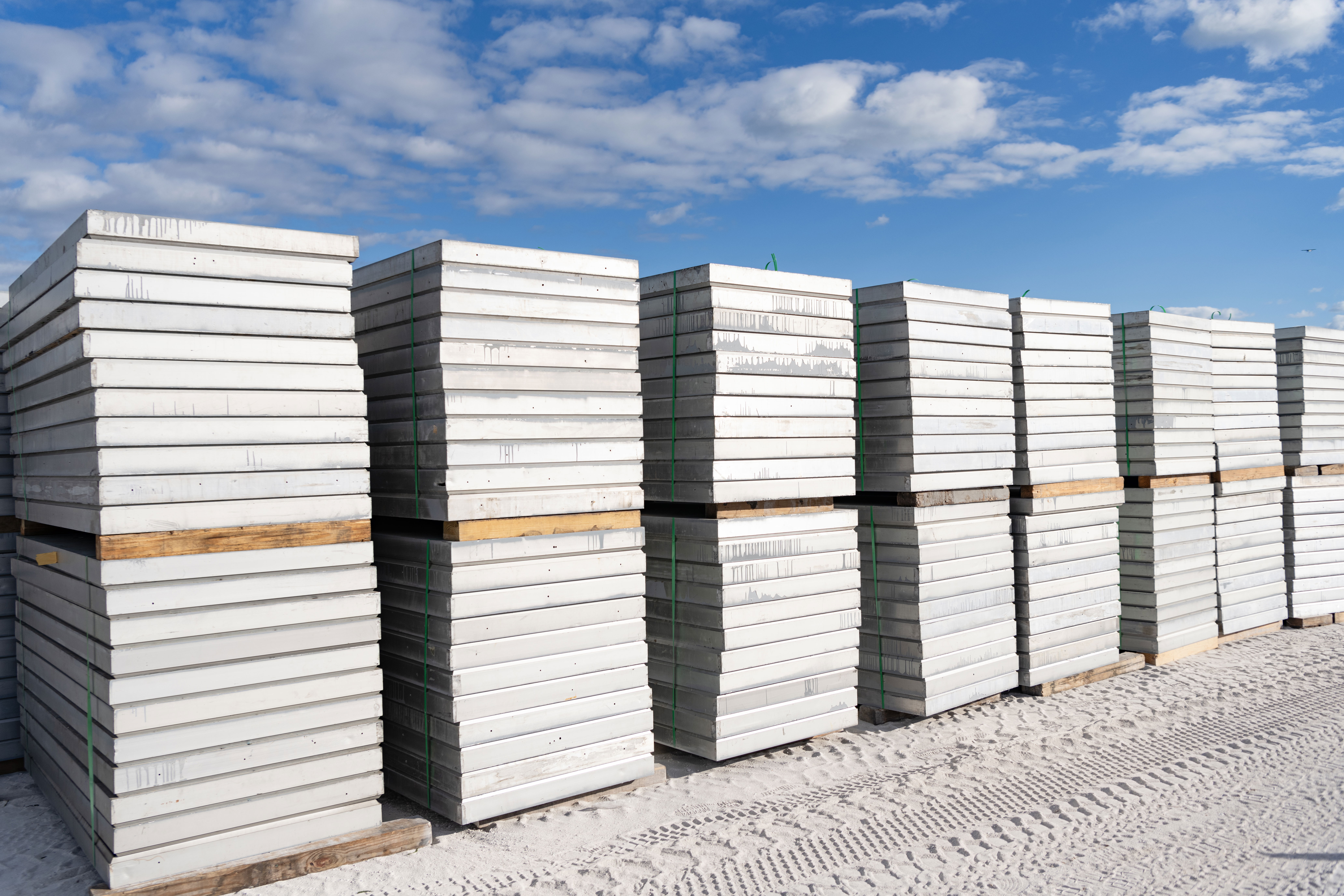 سانفار بنل الجديد