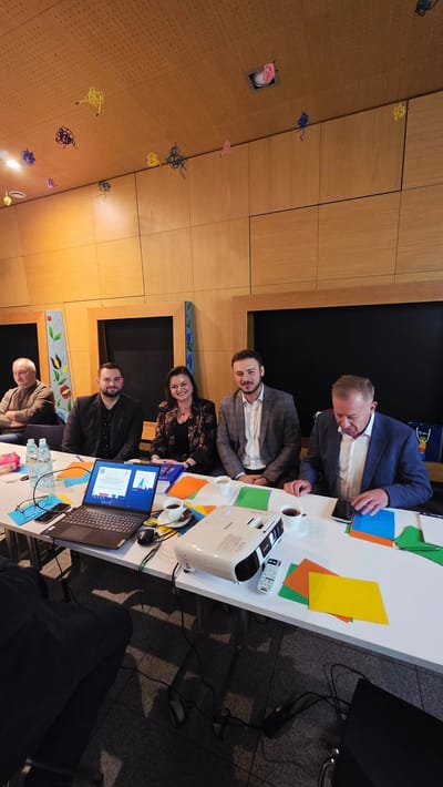 Otwarte konsultacje społeczne – wspólne wyznaczanie kierunków rozwoju powiatu 2026–2030