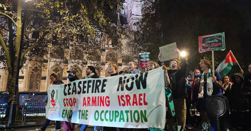 Starmer is a war criminal: and he knows it