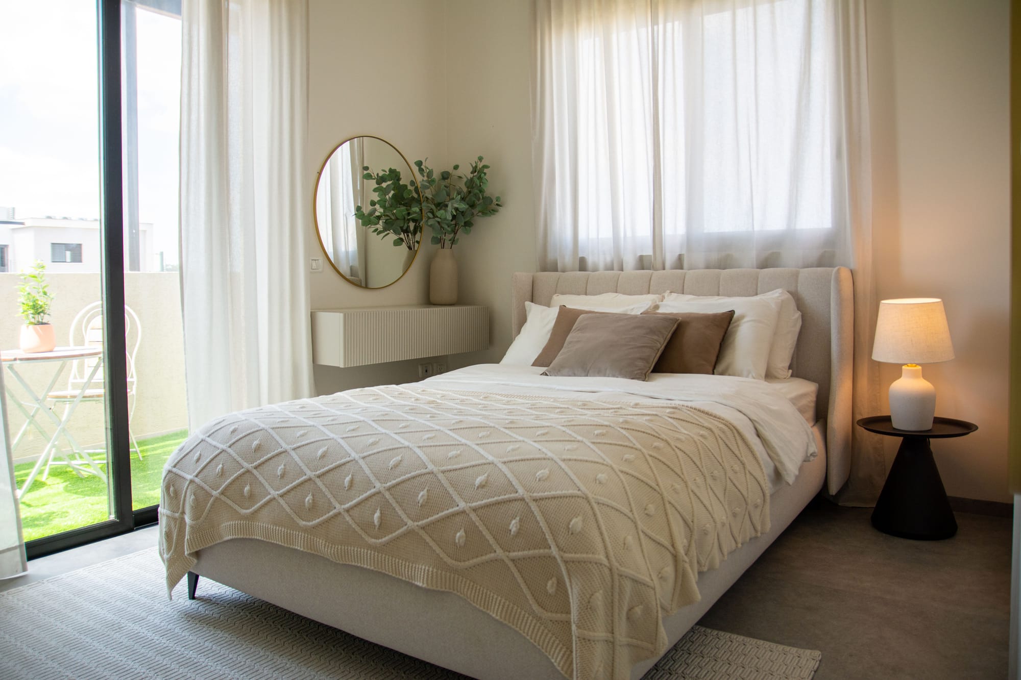 הלקוח: זוג + 4 מתבגרים