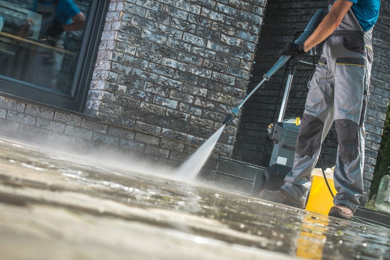 Power washing commercial and residential