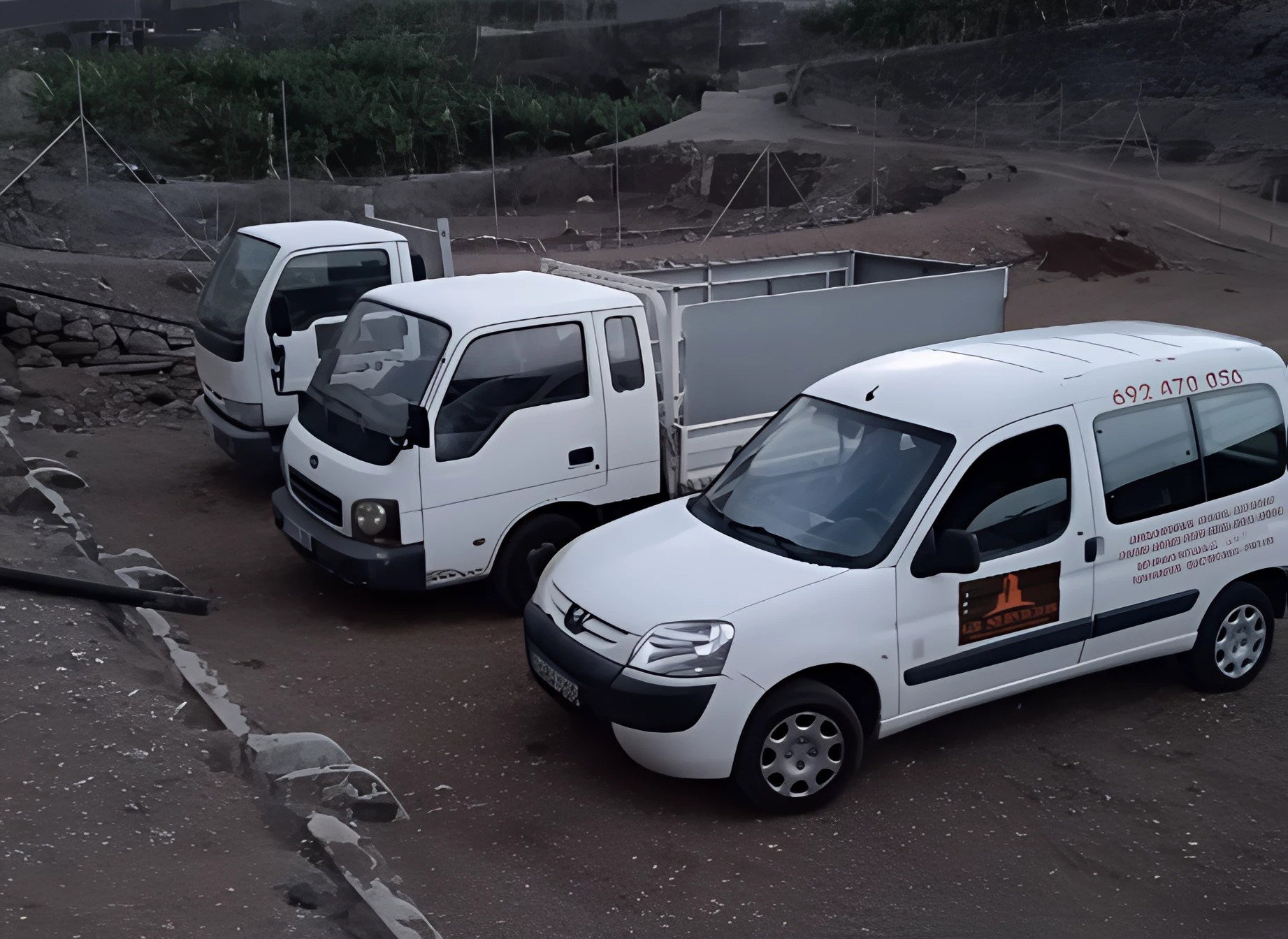 Maquinaria y Transporte Propio