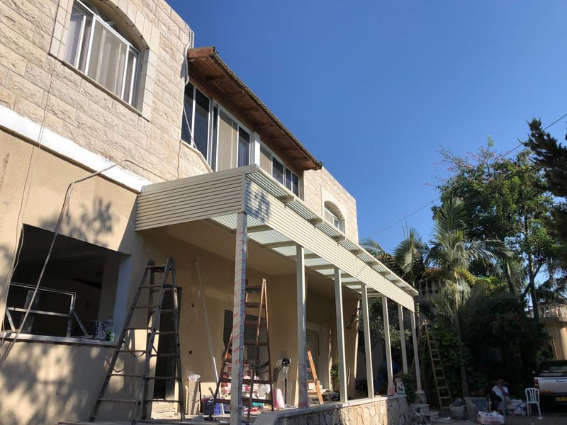 פתרונות הצללה מתקדמים בהתאמה לכל חלל חוץ