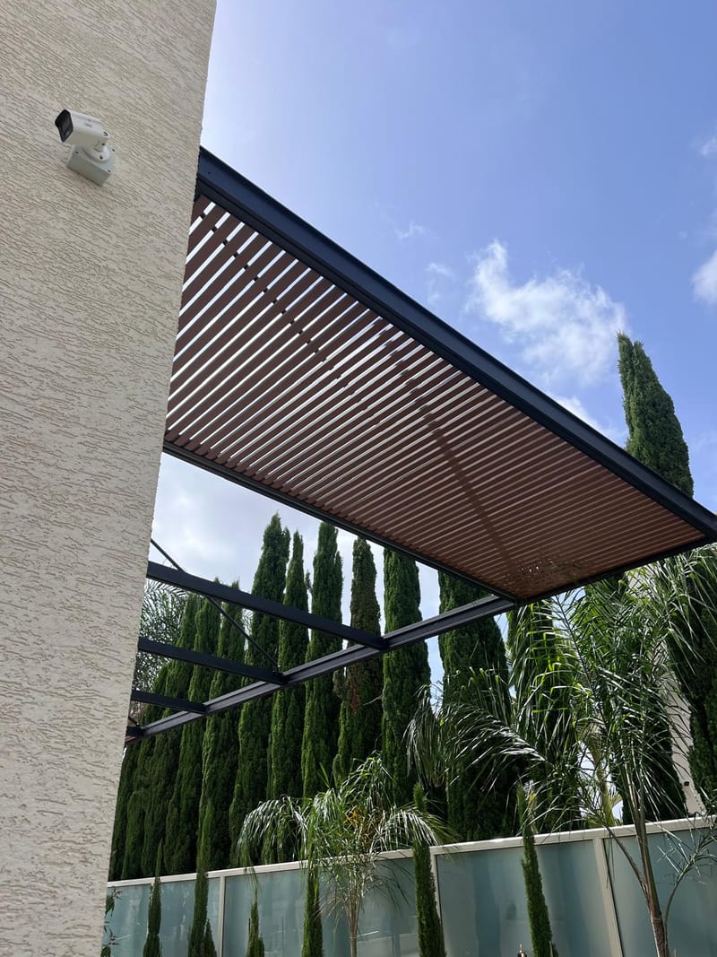 פתרונות הצללה מתקדמים בהתאמה לכל חלל חוץ