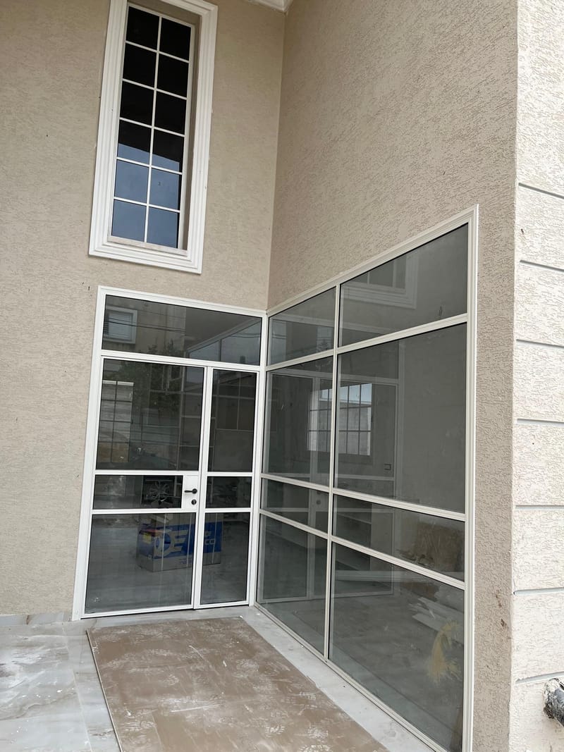 שילוב של עיצוב, איכות ובידוד מושלם