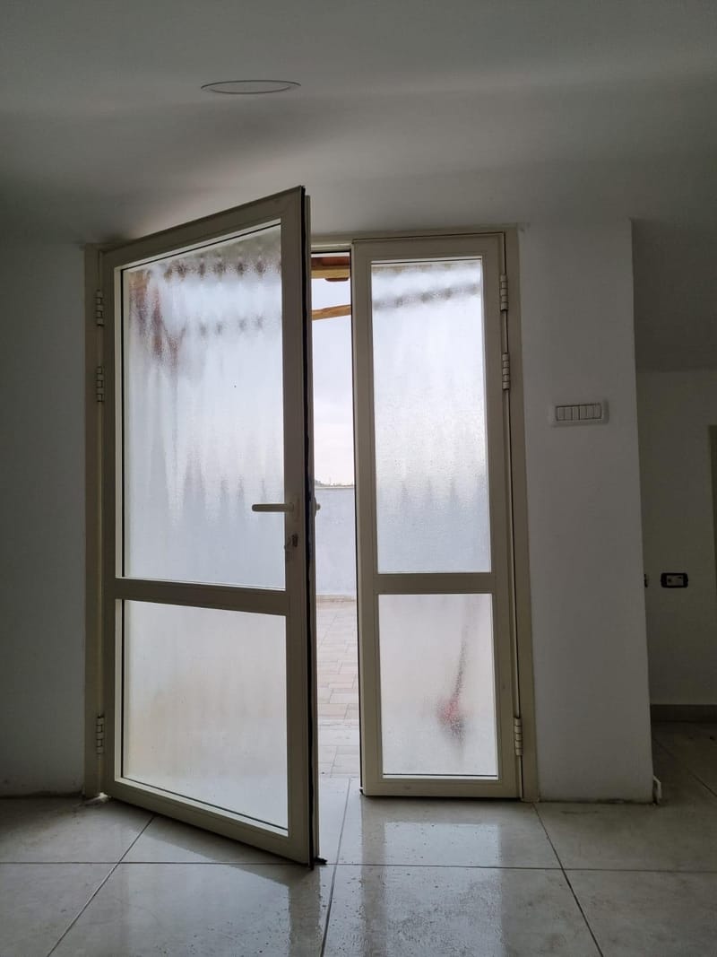 שילוב של עיצוב, איכות ובידוד מושלם