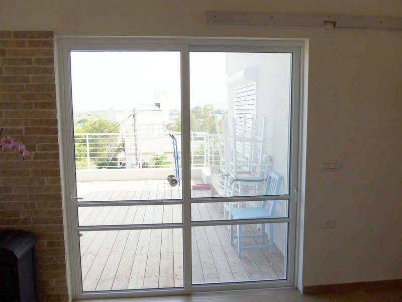 שילוב של עיצוב, איכות ובידוד מושלם