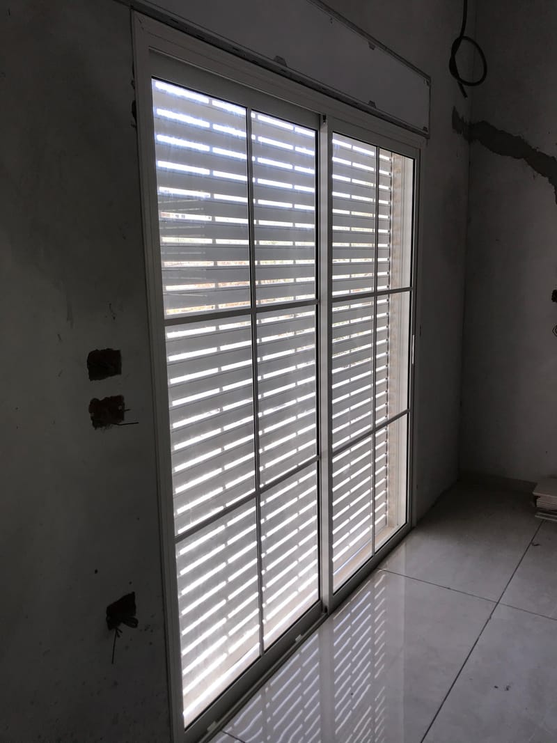 שילוב של עיצוב, איכות ובידוד מושלם