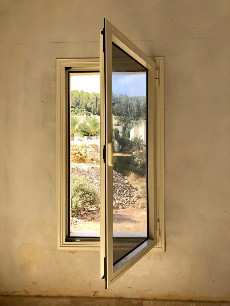 שילוב של עיצוב, איכות ובידוד מושלם