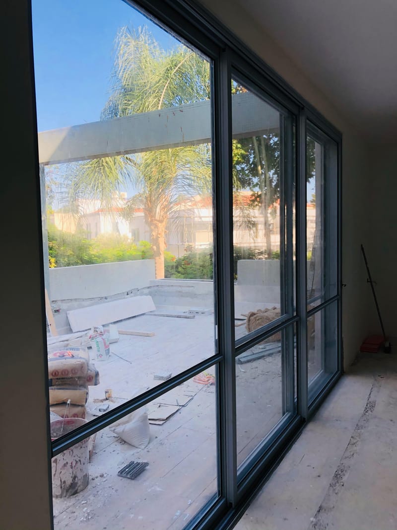 שילוב של עיצוב, איכות ובידוד מושלם